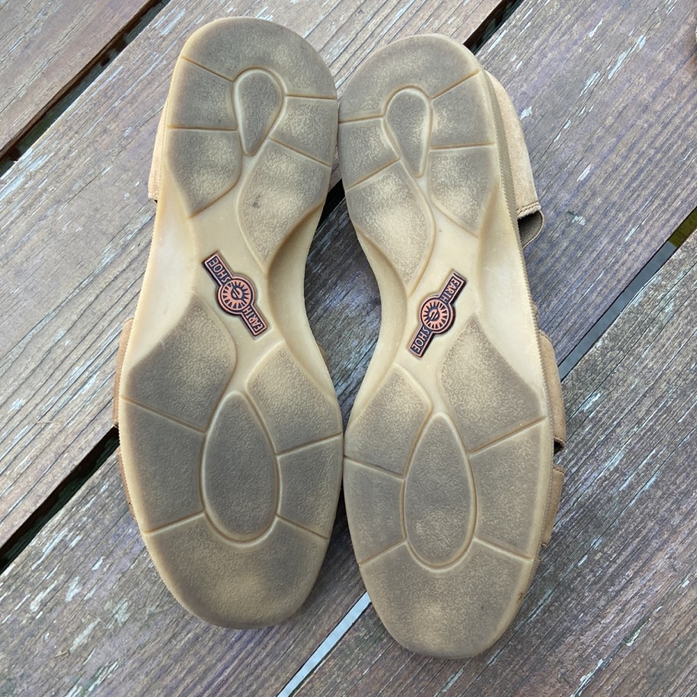 Vintage Earth Shoe Brown Suede Leather Sandal - Picture 4 of 8